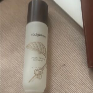 White Eye Primer Makeup for a Smooth Base